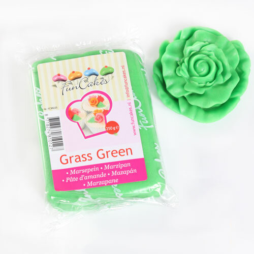 FunCakes Mandelhaltige Zuckermasse Grass Green 250 g